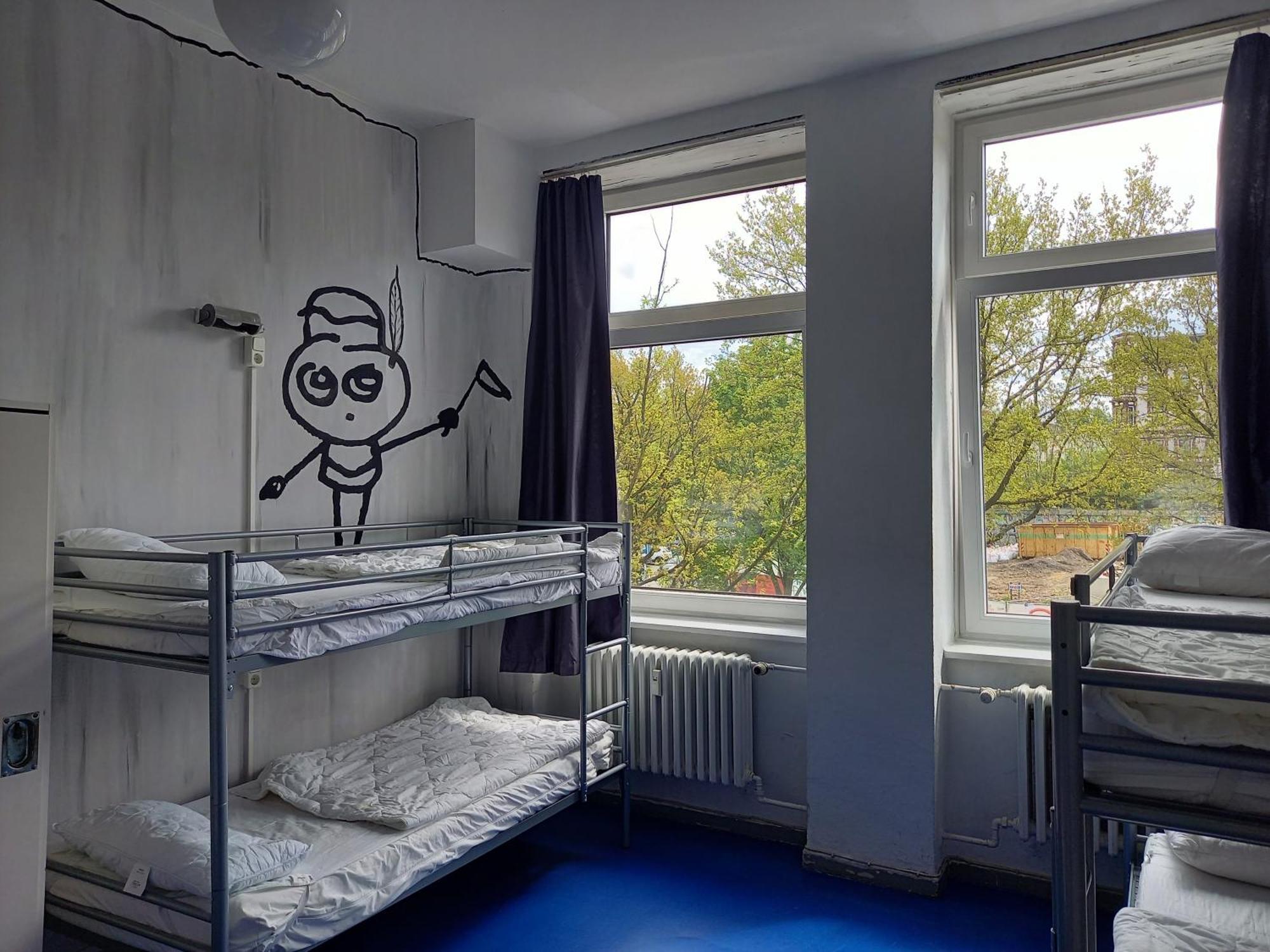 המבורג Instantsleep Backpackerhostel St Pauli מראה חיצוני תמונה
